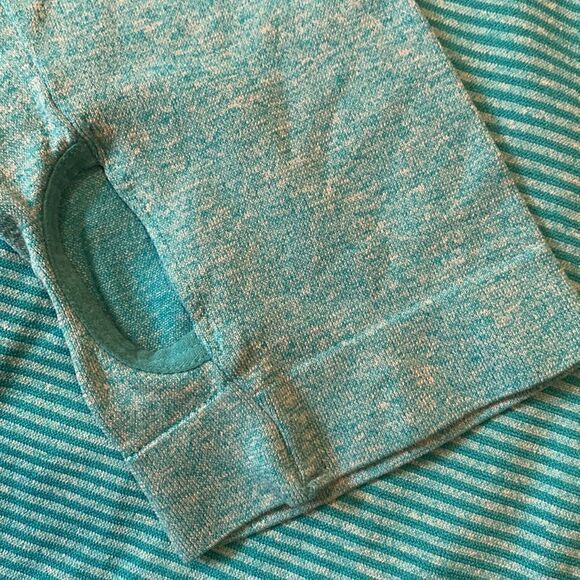 DANSKIN, NOW, Dri-more, long sleeve, thumb holes, semi-fitted, great condition - Picture 4 of 10